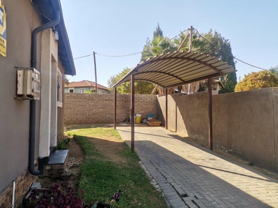 3 Bedroom Property for Sale in Cosmo City Gauteng