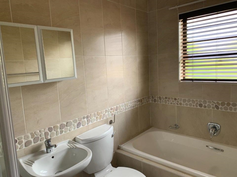 To Let 2 Bedroom Property for Rent in Paulshof Gauteng