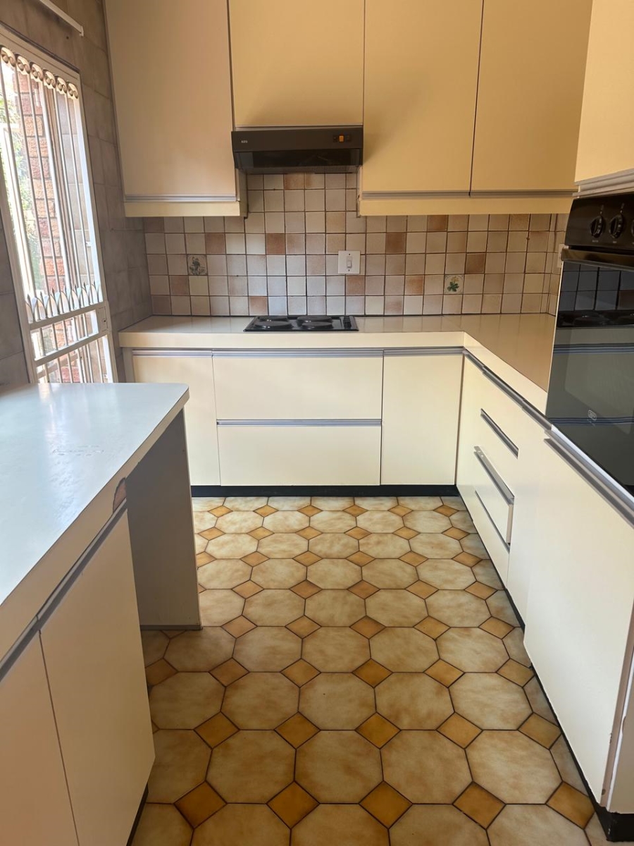 To Let 2 Bedroom Property for Rent in Pollak Park Gauteng