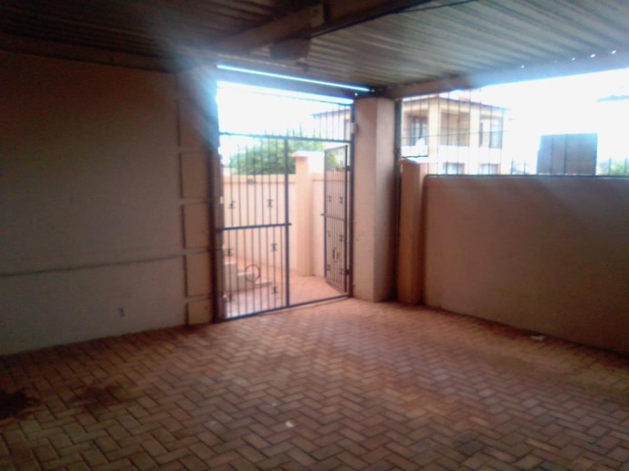 To Let 3 Bedroom Property for Rent in Quellerie Park Gauteng