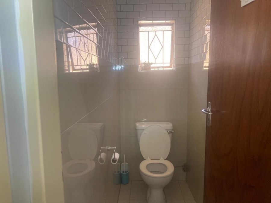 6 Bedroom Property for Sale in Westonaria Gauteng