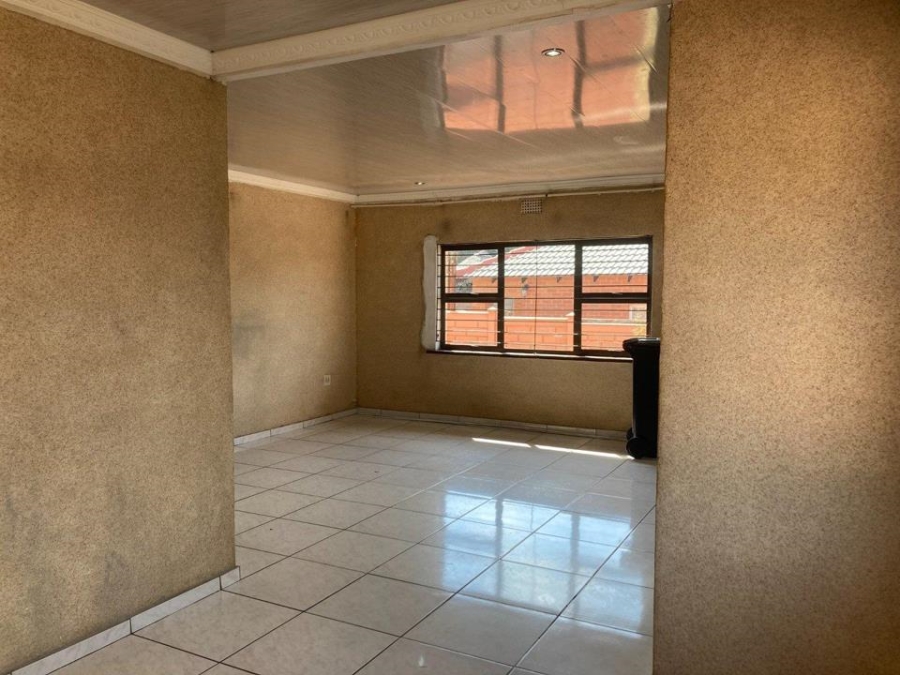 3 Bedroom Property for Sale in Roodepoort Gauteng