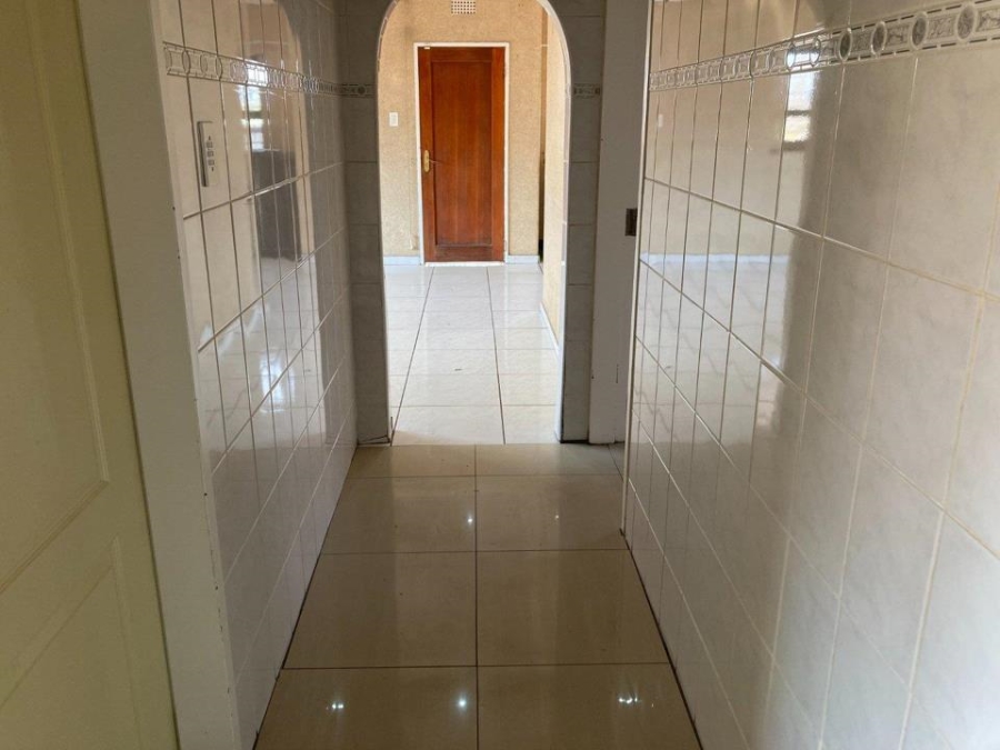 3 Bedroom Property for Sale in Roodepoort Gauteng