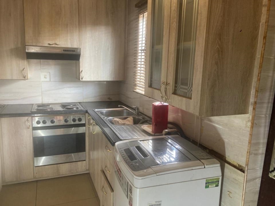 3 Bedroom Property for Sale in Dobsonville Gauteng