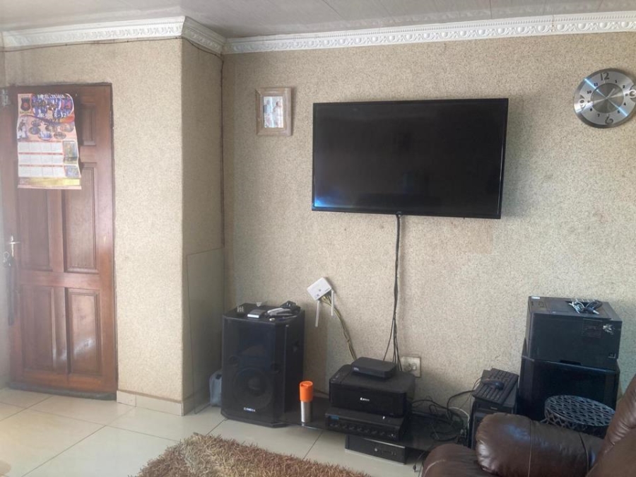 3 Bedroom Property for Sale in Dobsonville Gauteng