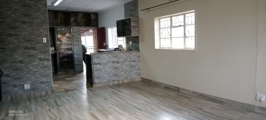 To Let 3 Bedroom Property for Rent in Boltonia Gauteng