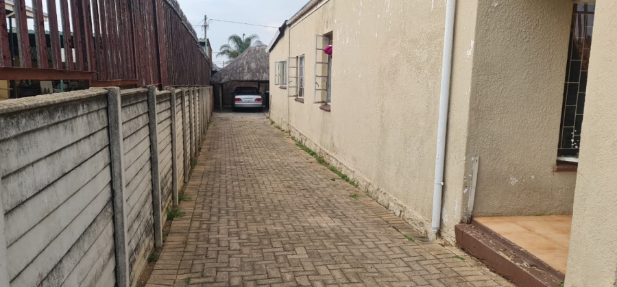 5 Bedroom Property for Sale in Krugersdorp West Gauteng