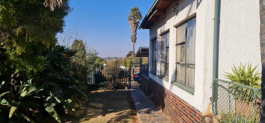 5 Bedroom Property for Sale in Silverfields Gauteng