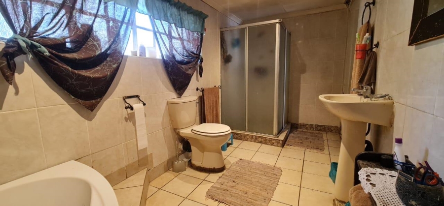 5 Bedroom Property for Sale in Silverfields Gauteng