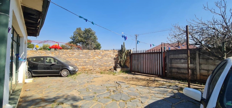 5 Bedroom Property for Sale in Silverfields Gauteng