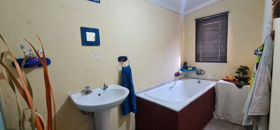 5 Bedroom Property for Sale in Silverfields Gauteng