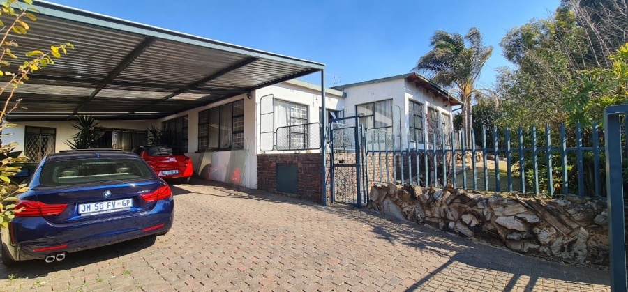 5 Bedroom Property for Sale in Silverfields Gauteng