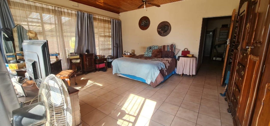 5 Bedroom Property for Sale in Silverfields Gauteng