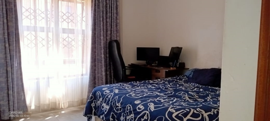 3 Bedroom Property for Sale in Amorosa Gauteng