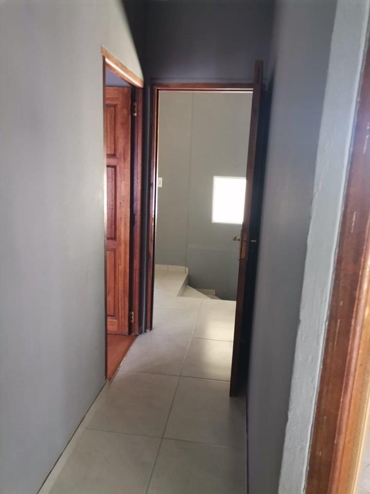 7 Bedroom Property for Sale in Witfield Gauteng