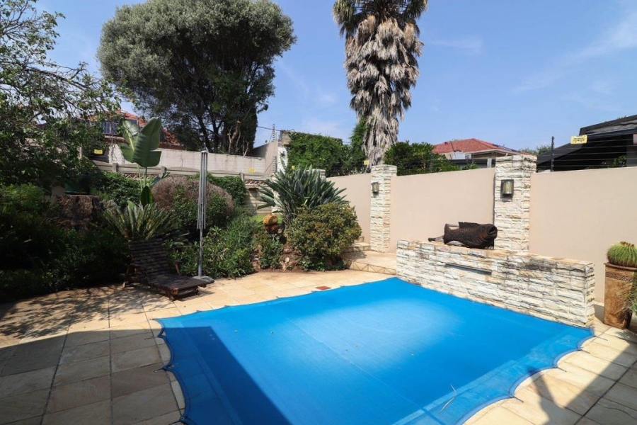 4 Bedroom Property for Sale in Parkhurst Gauteng