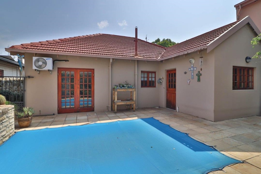 3 Bedroom Property for Sale in Halfway House Gauteng