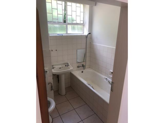 To Let 1 Bedroom Property for Rent in Brummeria Gauteng