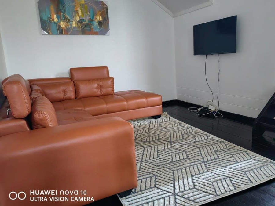 1 Bedroom Property for Sale in Fourways Gauteng