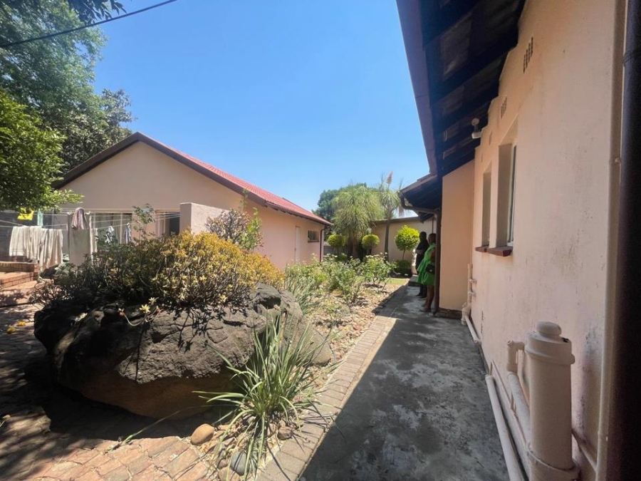 4 Bedroom Property for Sale in Fourways Gauteng