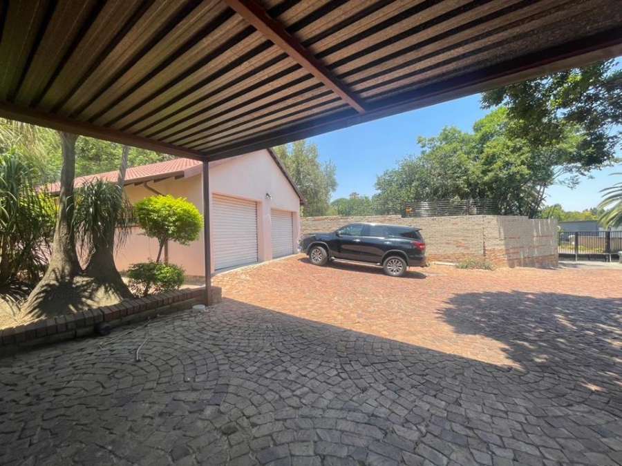 4 Bedroom Property for Sale in Fourways Gauteng