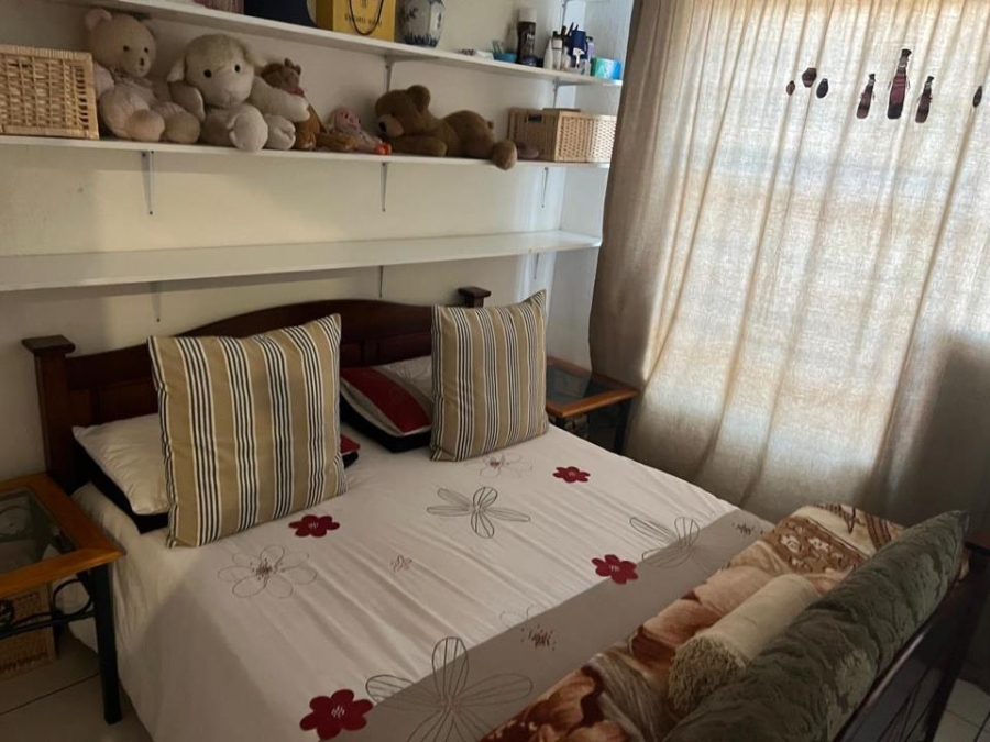 1 Bedroom Property for Sale in Bryanston Gauteng