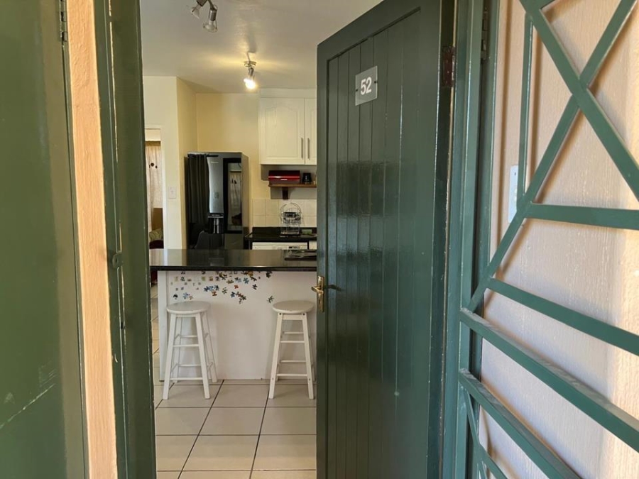 1 Bedroom Property for Sale in Bryanston Gauteng