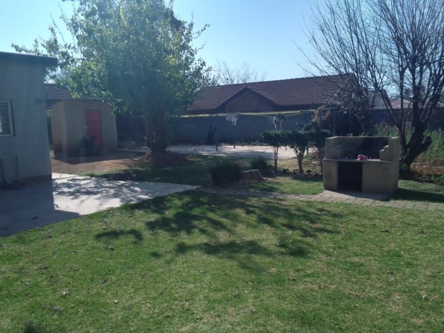 0 Bedroom Property for Sale in Eikenhof Gauteng