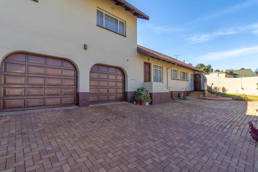 5 Bedroom Property for Sale in Parkmore Gauteng