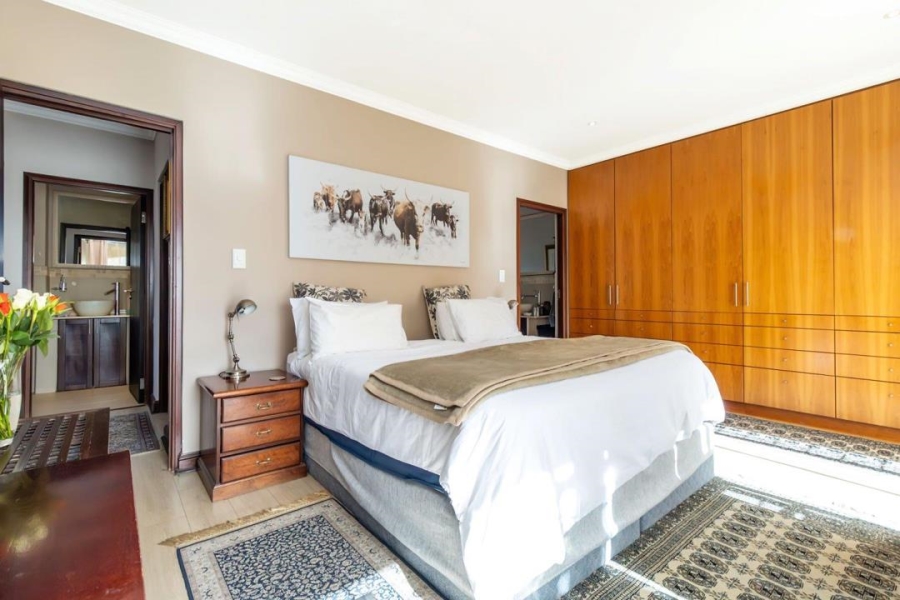 3 Bedroom Property for Sale in Bryanston Gauteng