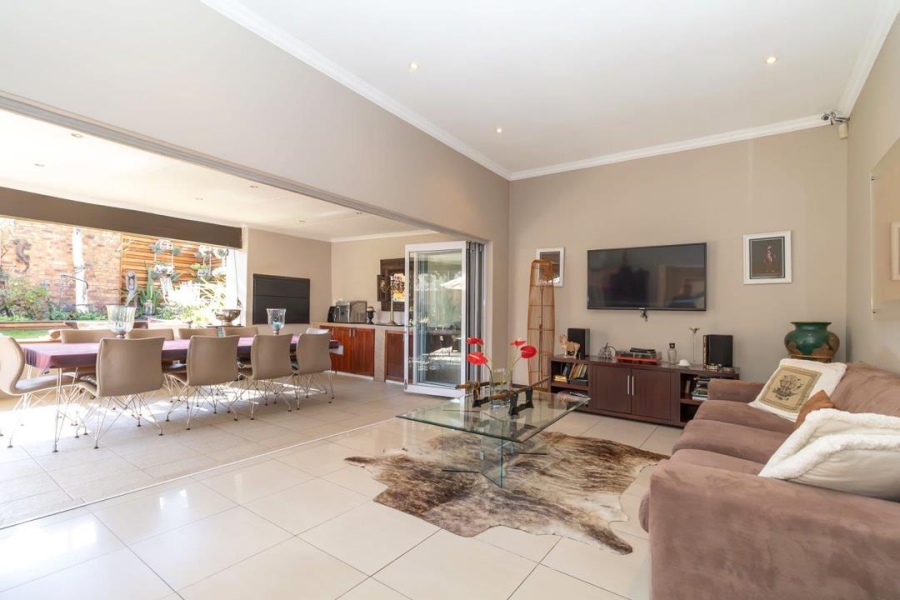 3 Bedroom Property for Sale in Bryanston Gauteng