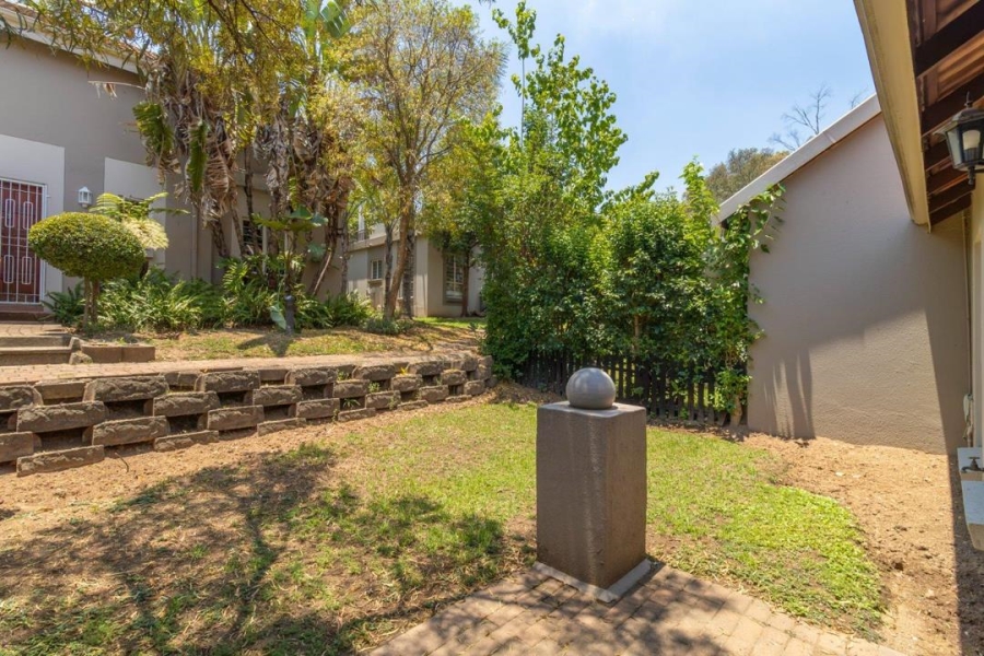 2 Bedroom Property for Sale in Douglasdale Gauteng