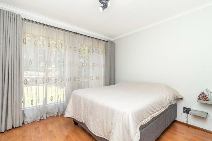 2 Bedroom Property for Sale in Douglasdale Gauteng