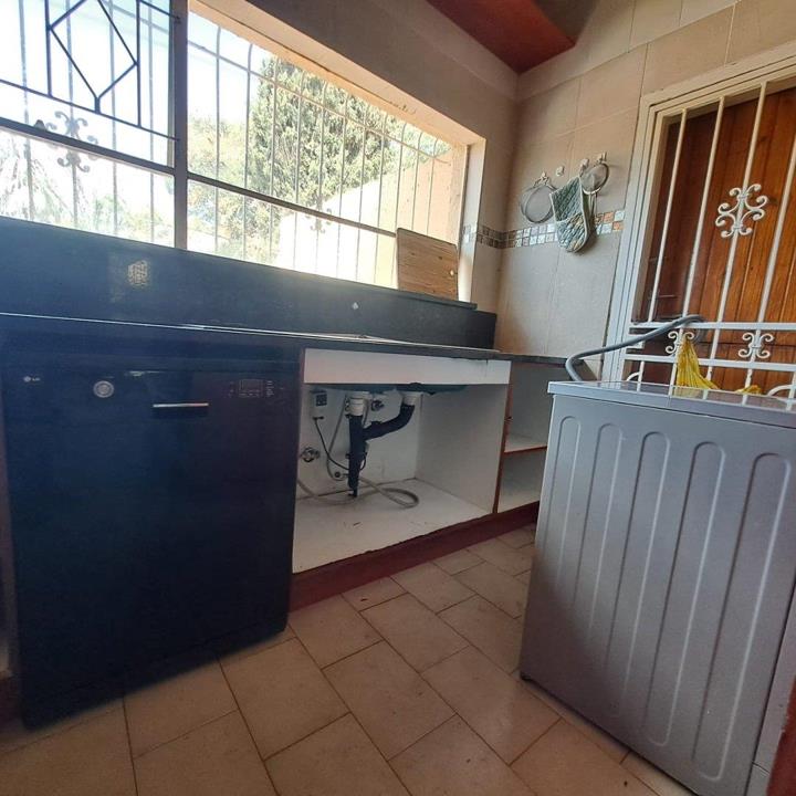 4 Bedroom Property for Sale in Bramley Gardens Gauteng