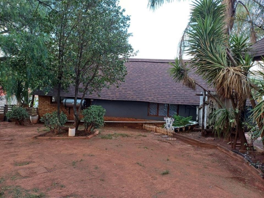 4 Bedroom Property for Sale in Noordkruin Gauteng