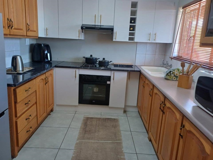 2 Bedroom Property for Sale in Rant En Dal Gauteng