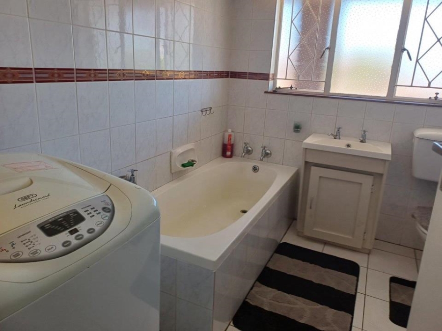 2 Bedroom Property for Sale in Rant En Dal Gauteng