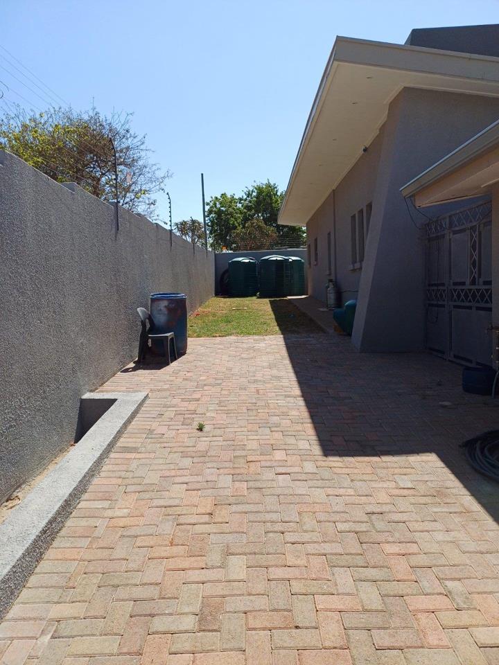 4 Bedroom Property for Sale in Kenmare Gauteng