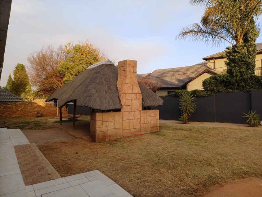 3 Bedroom Property for Sale in Rant En Dal Gauteng