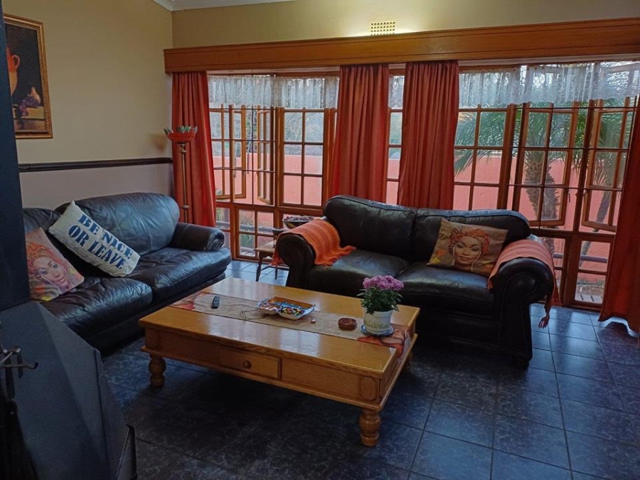 3 Bedroom Property for Sale in Wentworth Park Gauteng