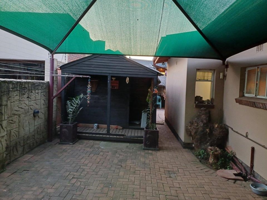 3 Bedroom Property for Sale in Wentworth Park Gauteng