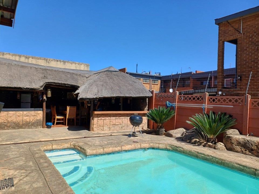 3 Bedroom Property for Sale in Wentworth Park Gauteng