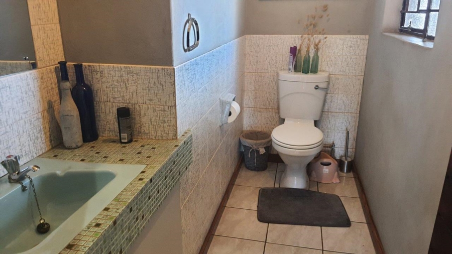 4 Bedroom Property for Sale in Rant En Dal Gauteng