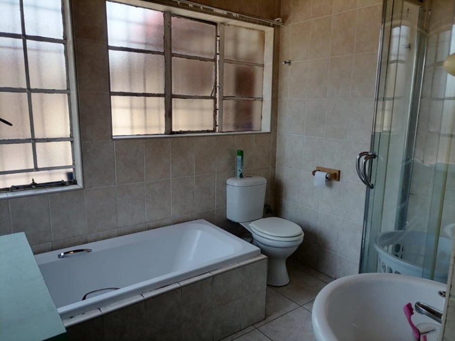 3 Bedroom Property for Sale in Krugersdorp West Gauteng