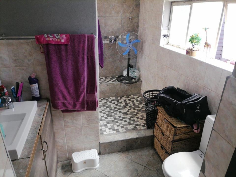 4 Bedroom Property for Sale in Krugersdorp West Gauteng