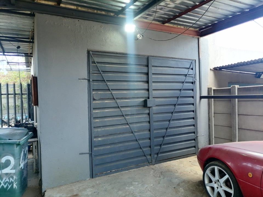 4 Bedroom Property for Sale in Krugersdorp West Gauteng