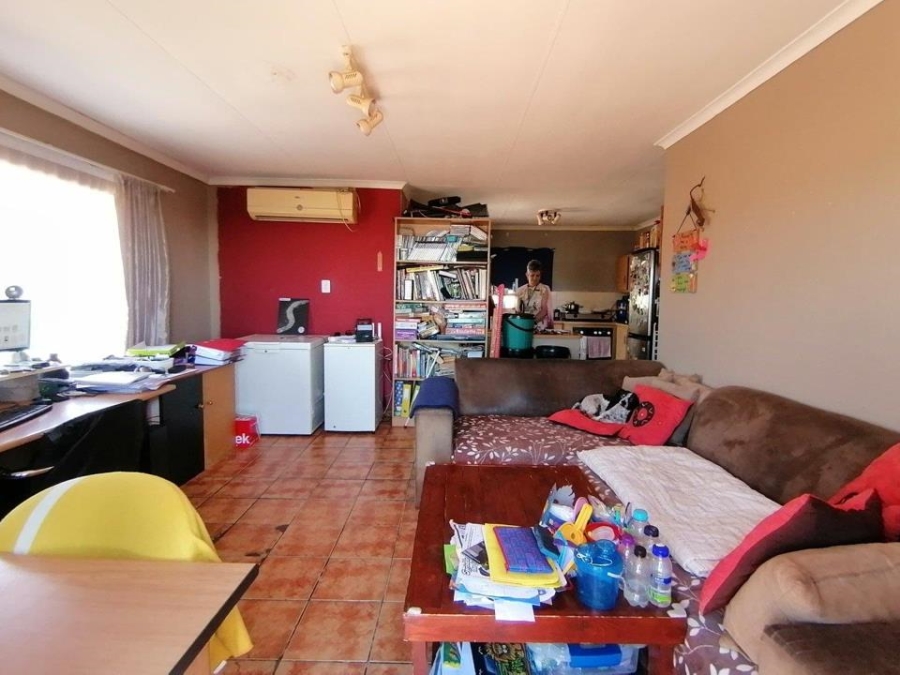 3 Bedroom Property for Sale in Noordheuwel Gauteng