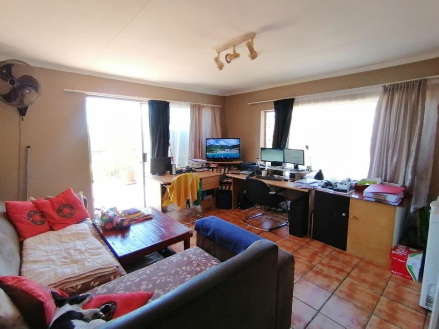 3 Bedroom Property for Sale in Noordheuwel Gauteng