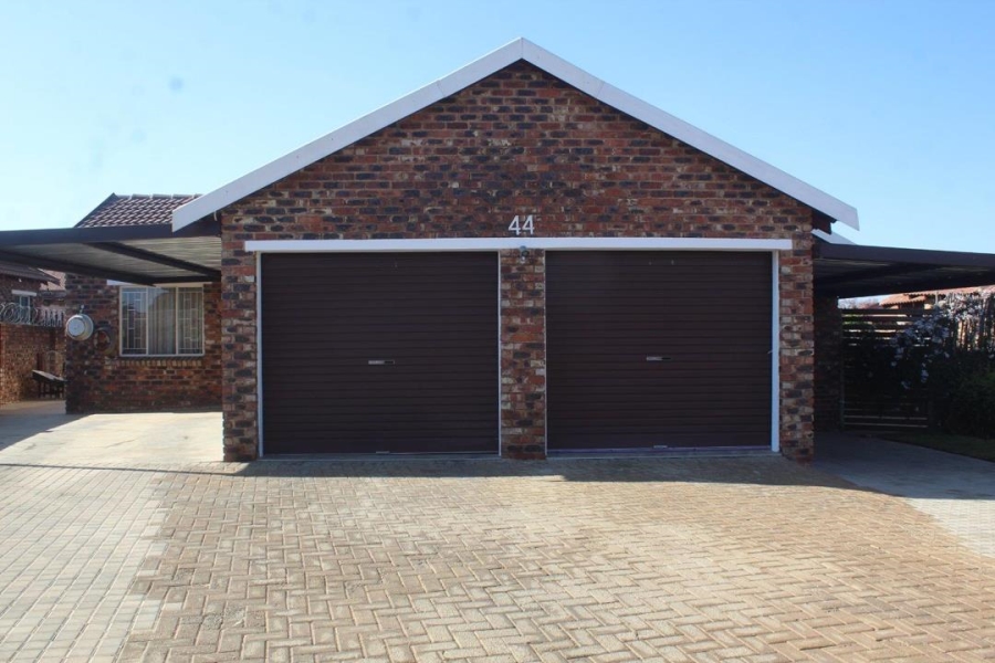 3 Bedroom Property for Sale in Krugersdorp West Gauteng