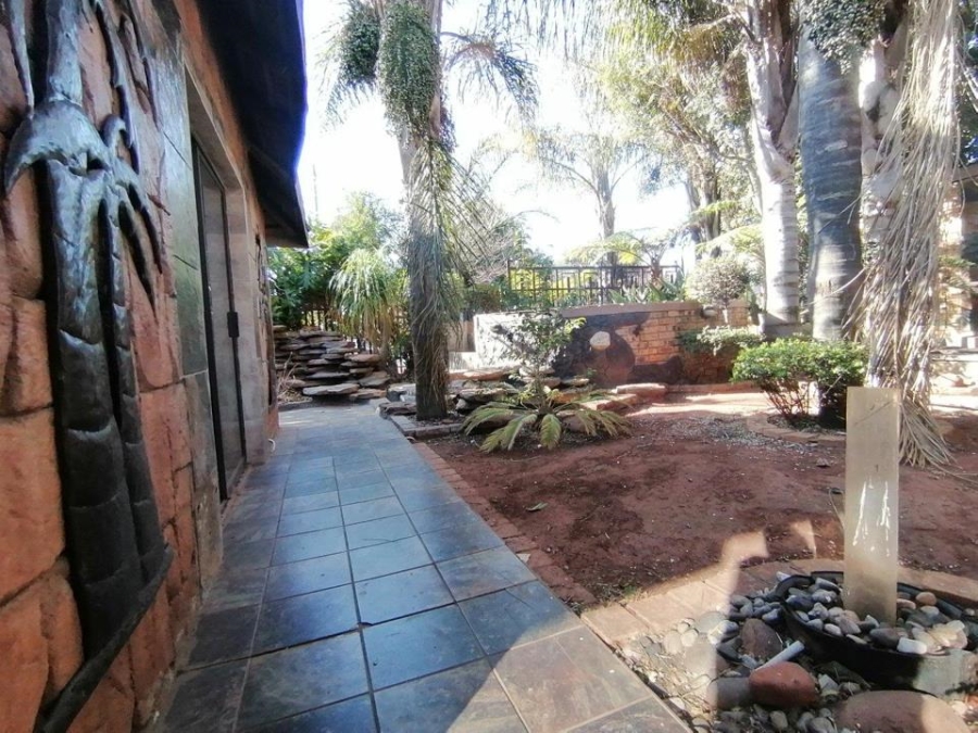 4 Bedroom Property for Sale in Dan Pienaarville Gauteng